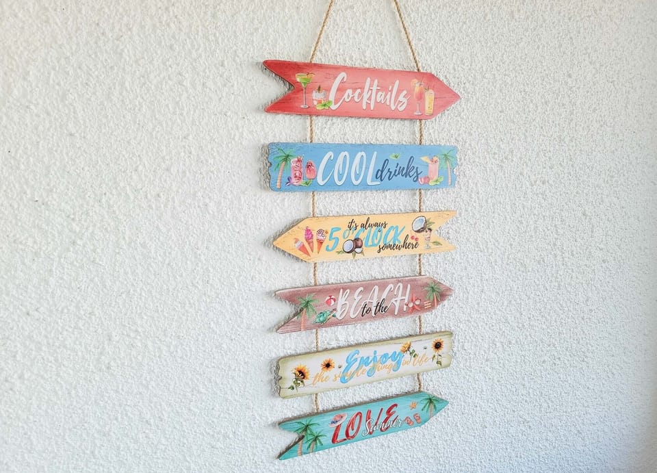Crafty decor