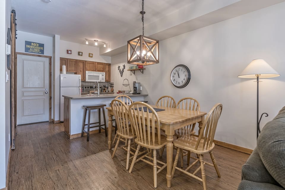 Dining Area and Kitchen 
