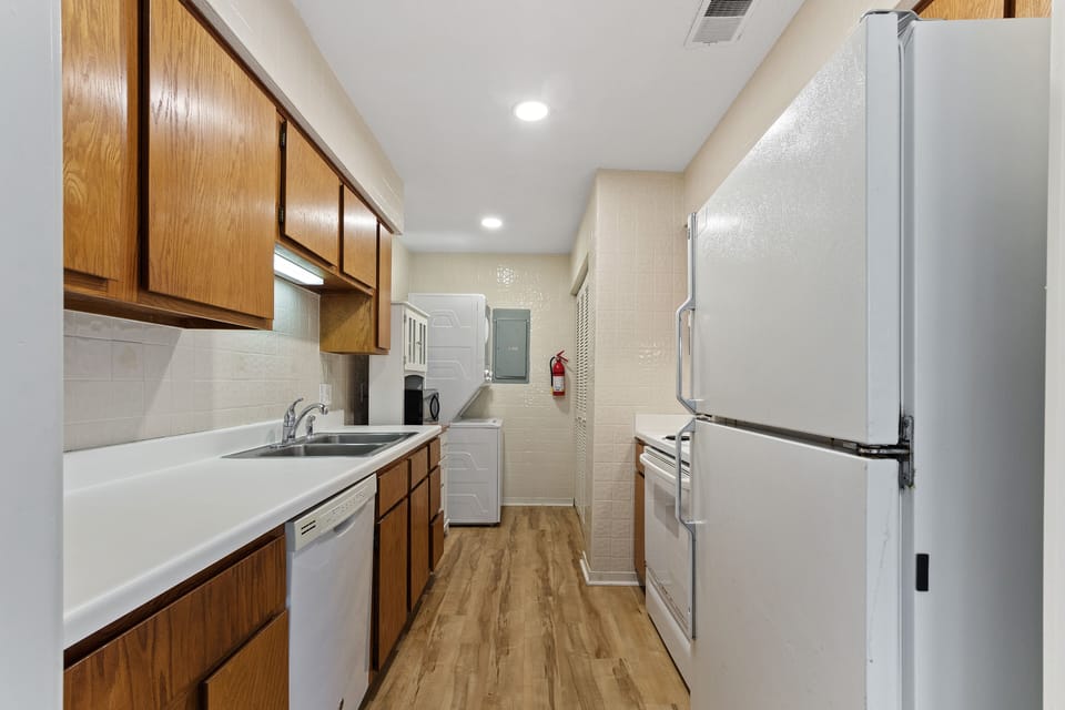 Fully equipped kitchen
