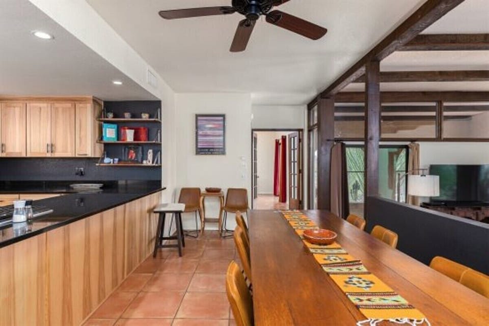 Dining area with table space seating for 8