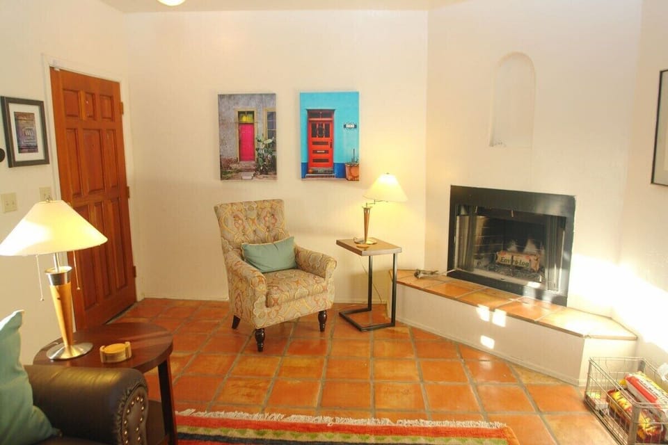 sitting area