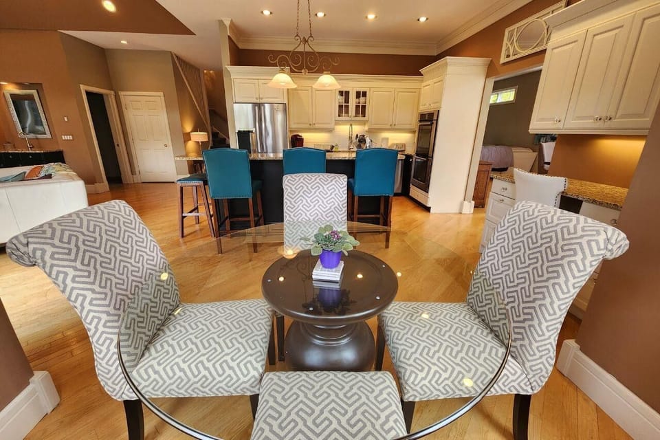 Breakfast nook and kitchen