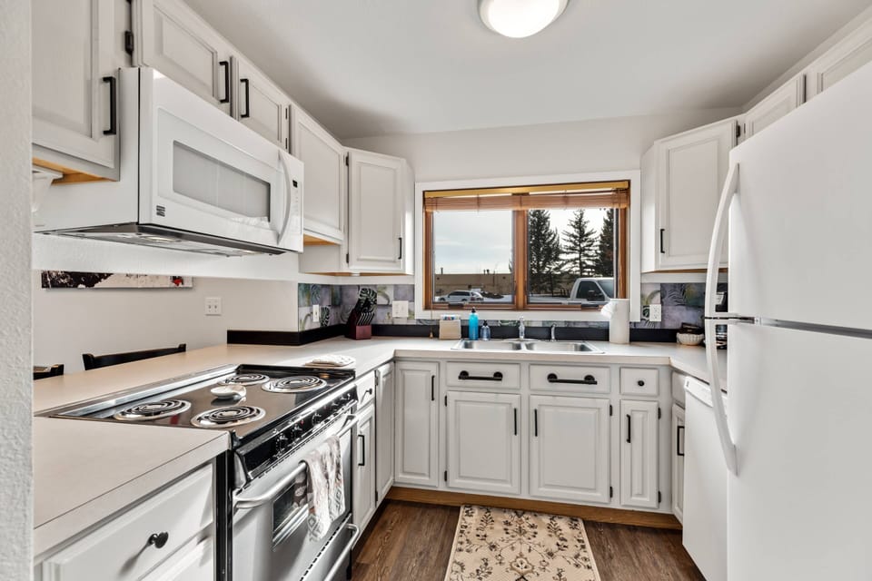 Whether you're cooking or just sipping coffee — this kitchen has you covered.