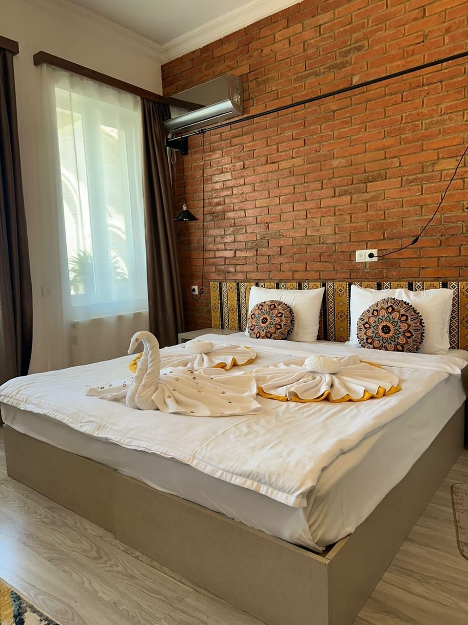 Luxury Room, Balcony, City View | Desk, free WiFi, bed sheets