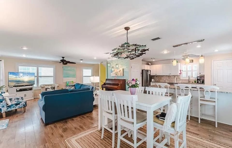 Open Concept Dining/Living/Kitchen