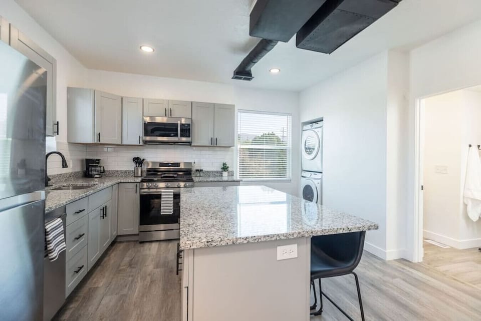 Kitchen with countertop
