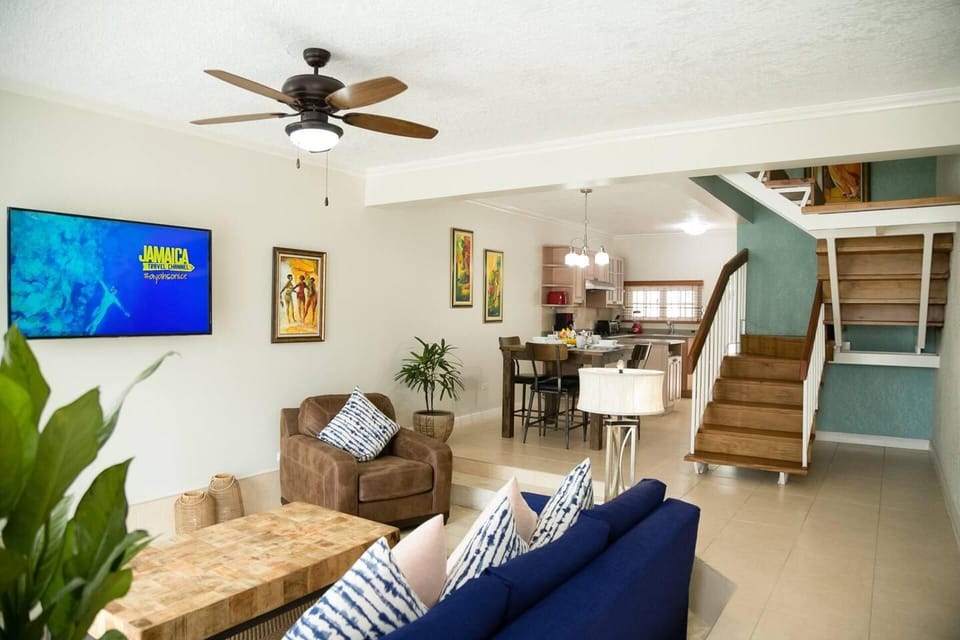 House | Living area | TV