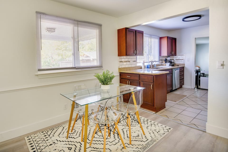 Dining Table | Dishware & Flatware Provided