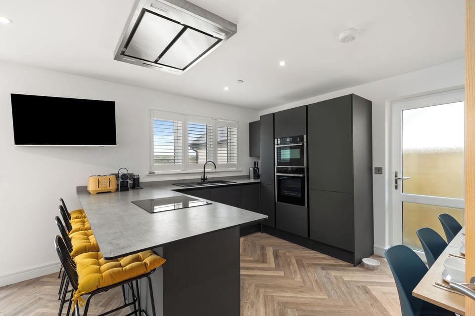 Lovely Cottage with Hot Tub