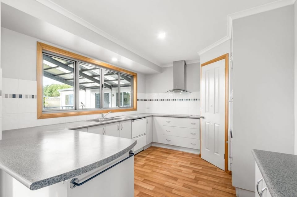 Main kitchen
