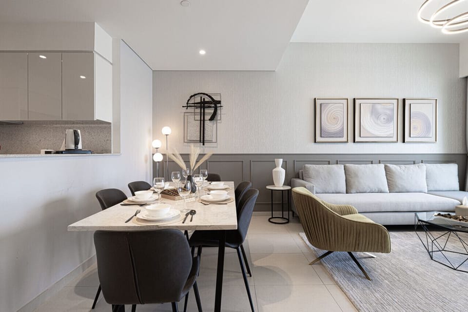 Expansive Living and dining Space