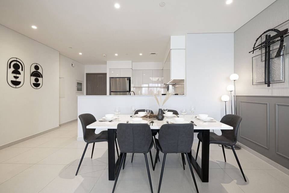 Expansive Living and dining Space