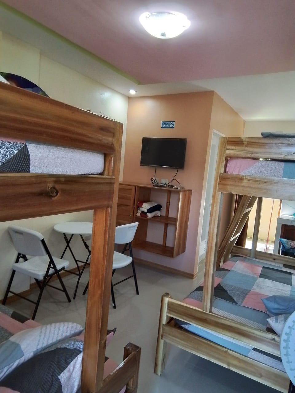 Basic Quadruple Room | Laptop workspace, WiFi (free)