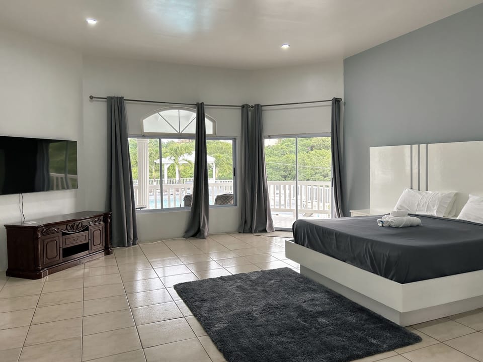PÀRIS Villas Cap Estate Villa in Caribbean