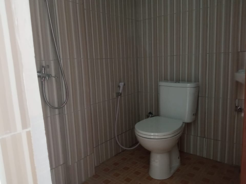 Shower, soap