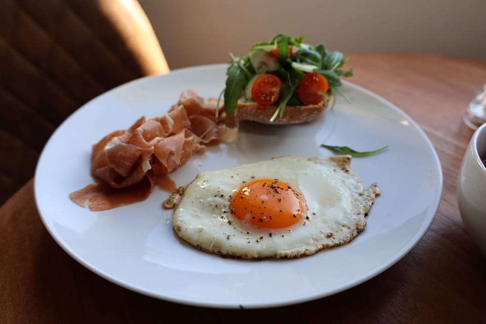 Free daily cooked-to-order breakfast