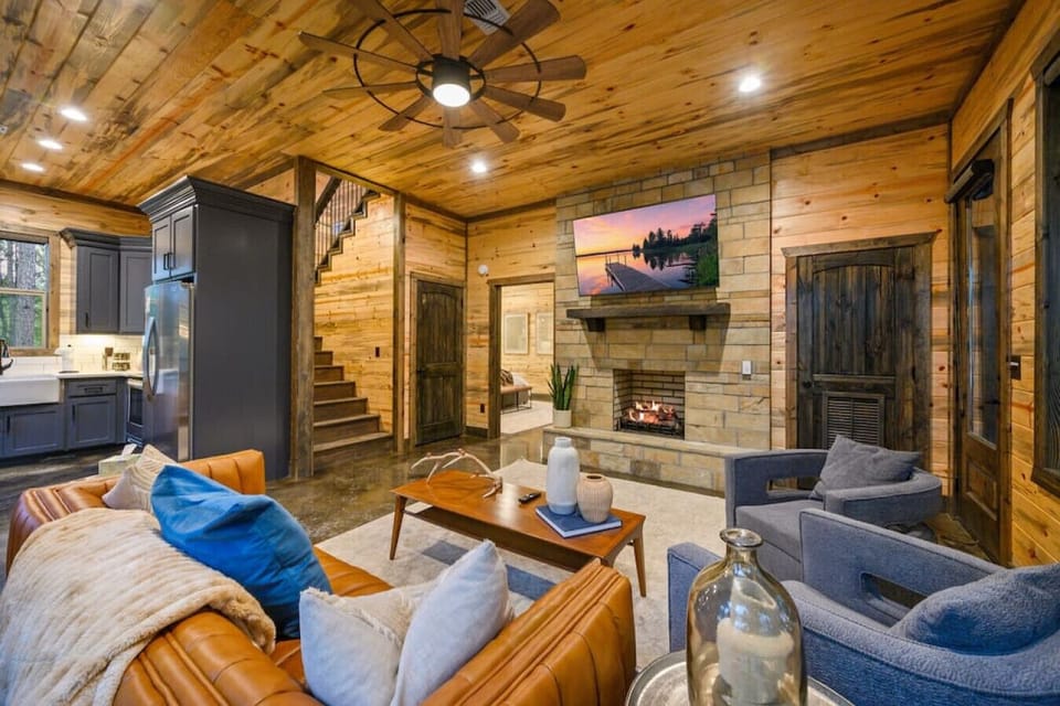 Open-concept living means the whole group stays connected around the fire.