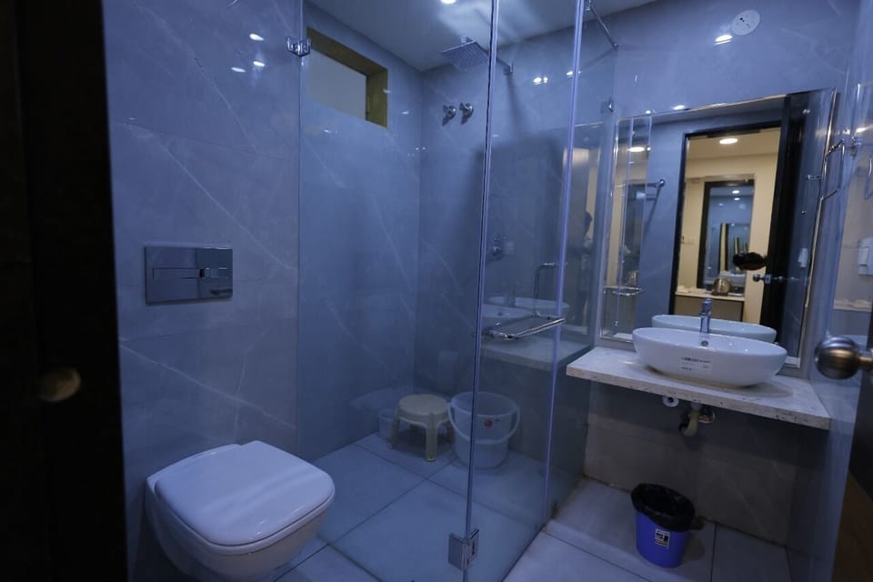 Free toiletries, towels, soap, shampoo
