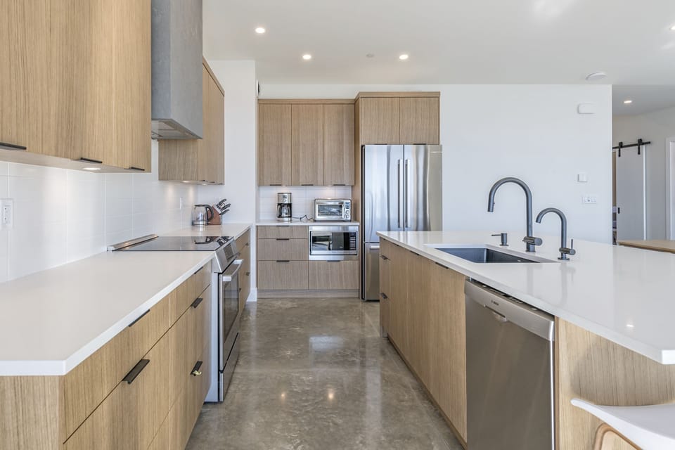 Large Kitchen with everything needed to Prep and Cook Meals 