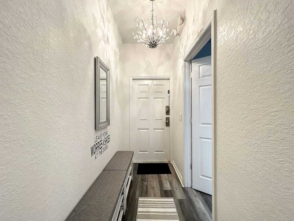 212LaMirageStreet-9