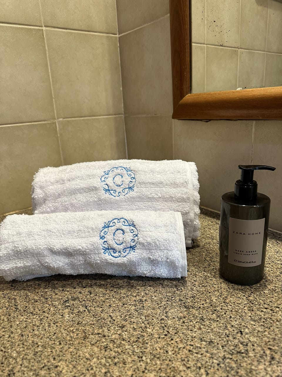 Bathroom amenities