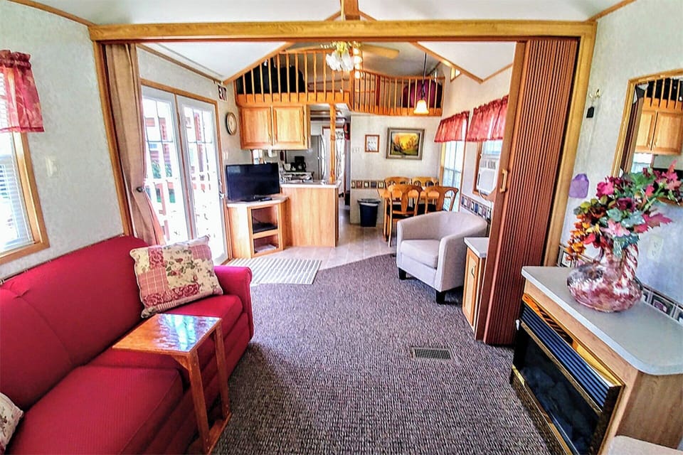 cabin-3-interior-2