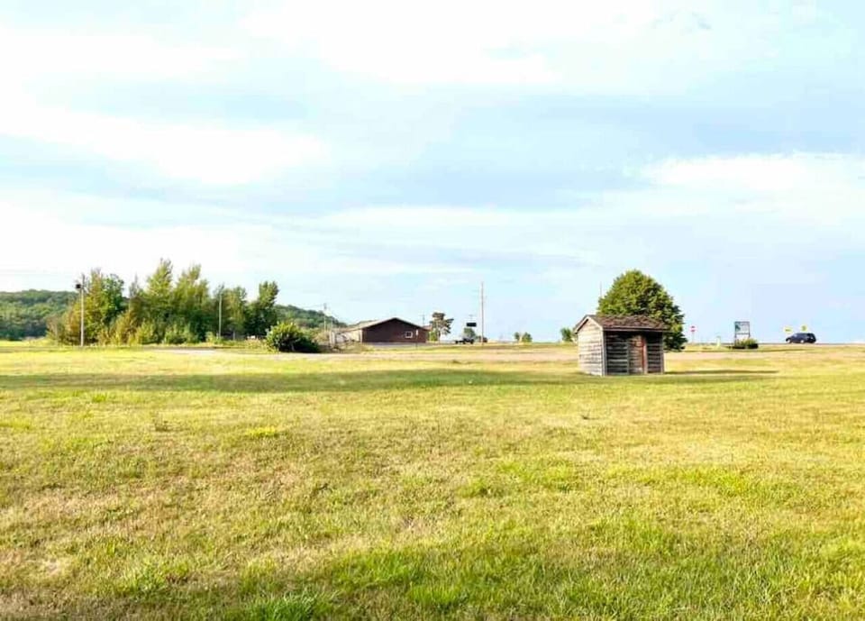 More land/space for outdoor recreation and guest use!