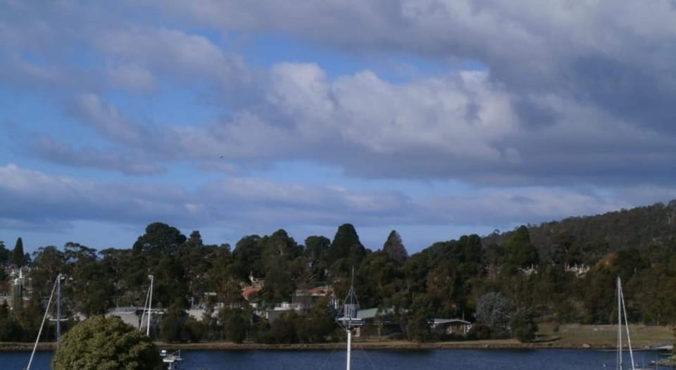 Double Room (View) | 1 bedroom, individually furnished, laptop workspace, iron/ironing board