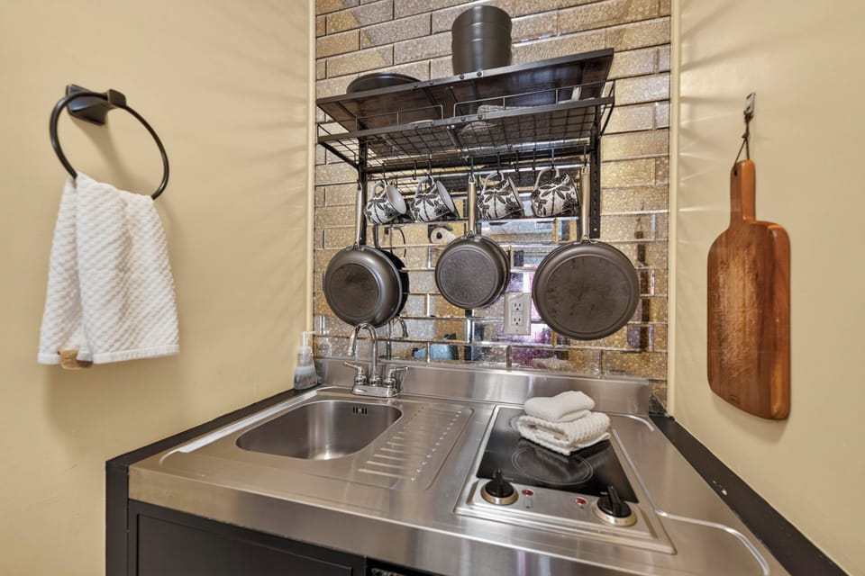 Kitchenette | Hot Plate | Cooking Basics