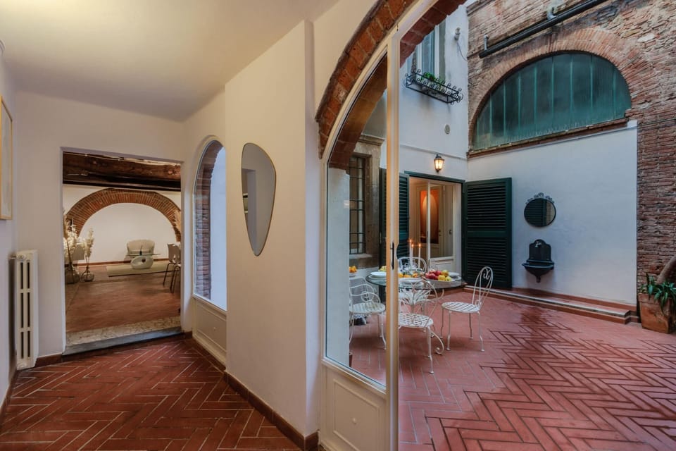 House | 1 bedroom