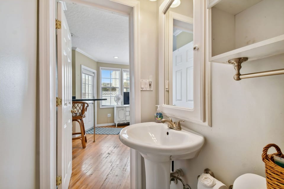 15B Bathroom