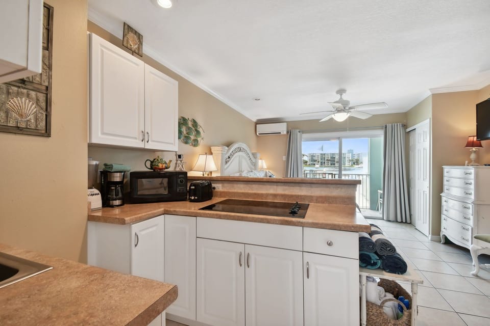 Suite 2; Sleeps 2