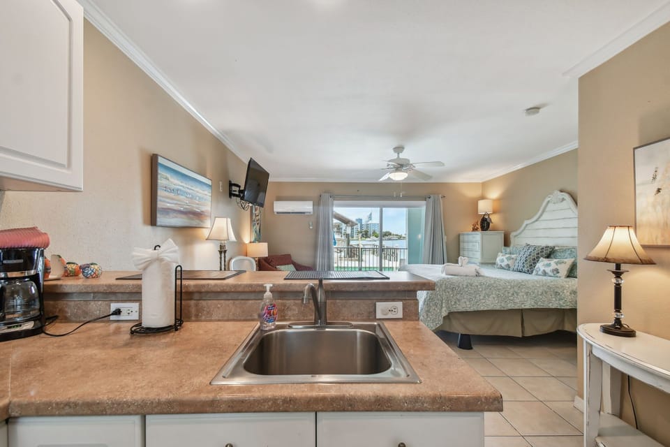 Suite 1; Sleeps 2