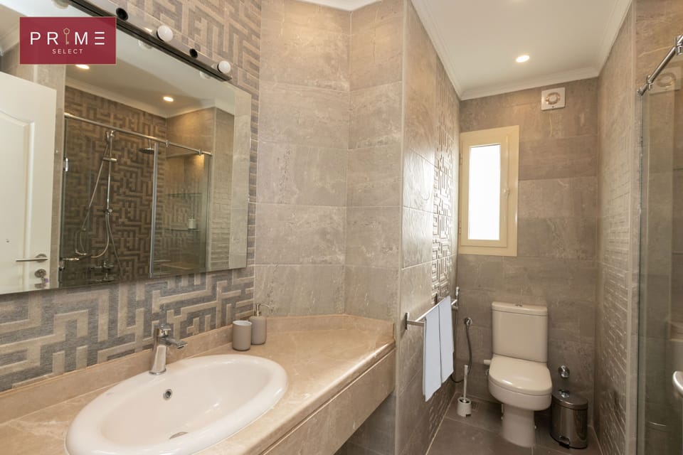 Prime Select Marvel New Cairo Apartment in Cairo