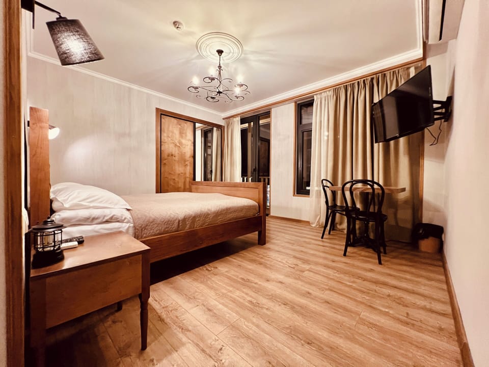 Superior Double Room | Premium bedding, individually decorated, individually furnished