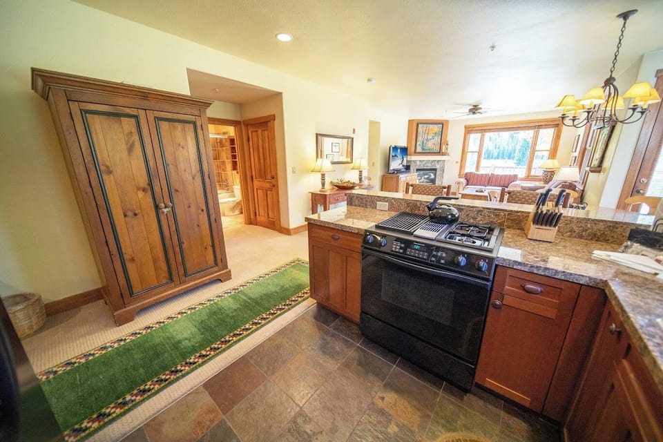 Bright, beautiful vacation property!