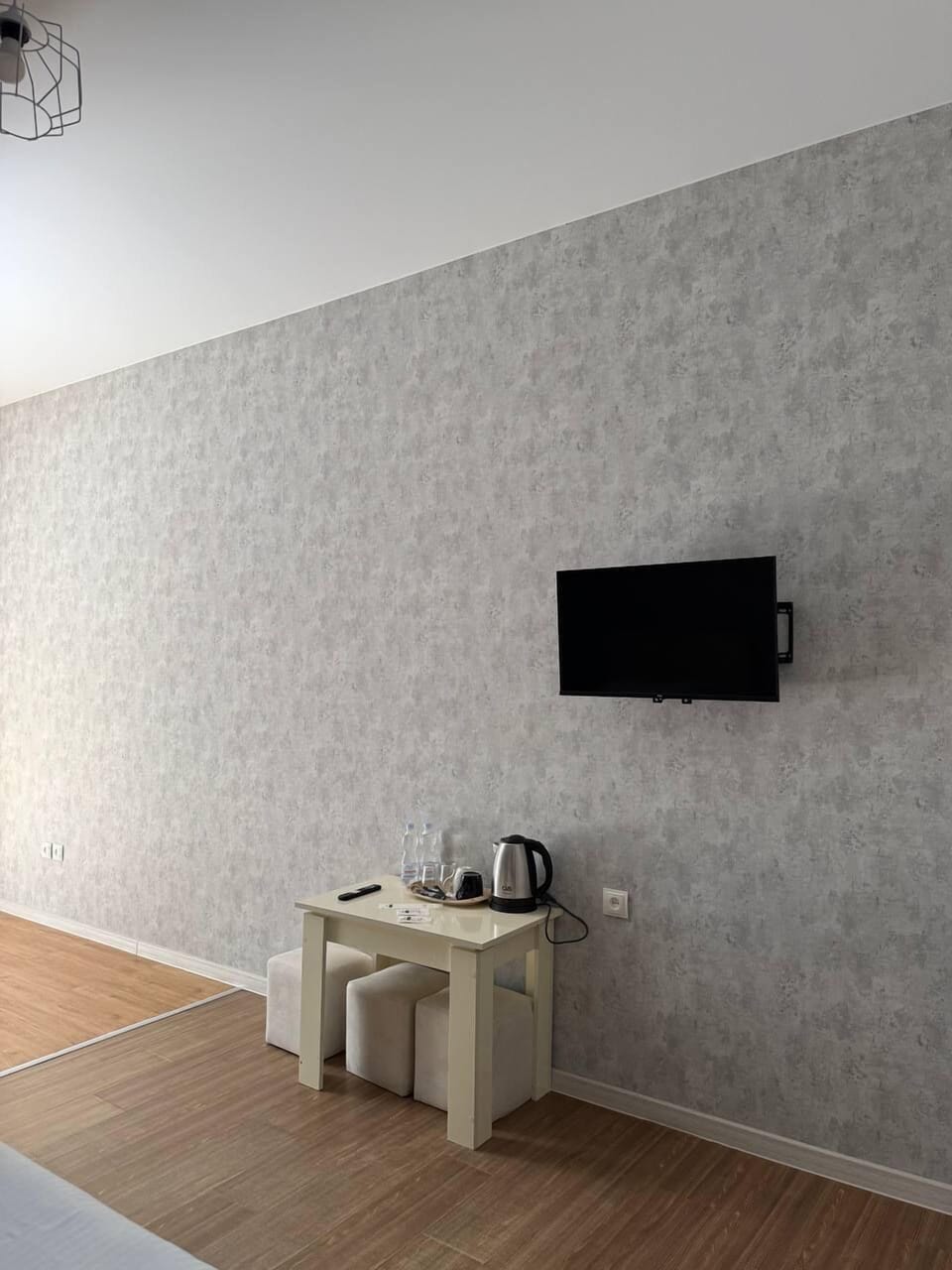 Basic Room | Blackout drapes, soundproofing, free WiFi, bed sheets