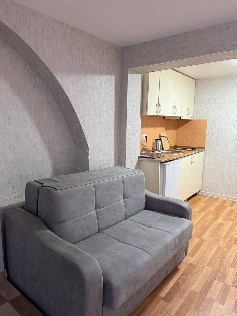 Basic Room | Private kitchen | Mini-fridge, electric kettle