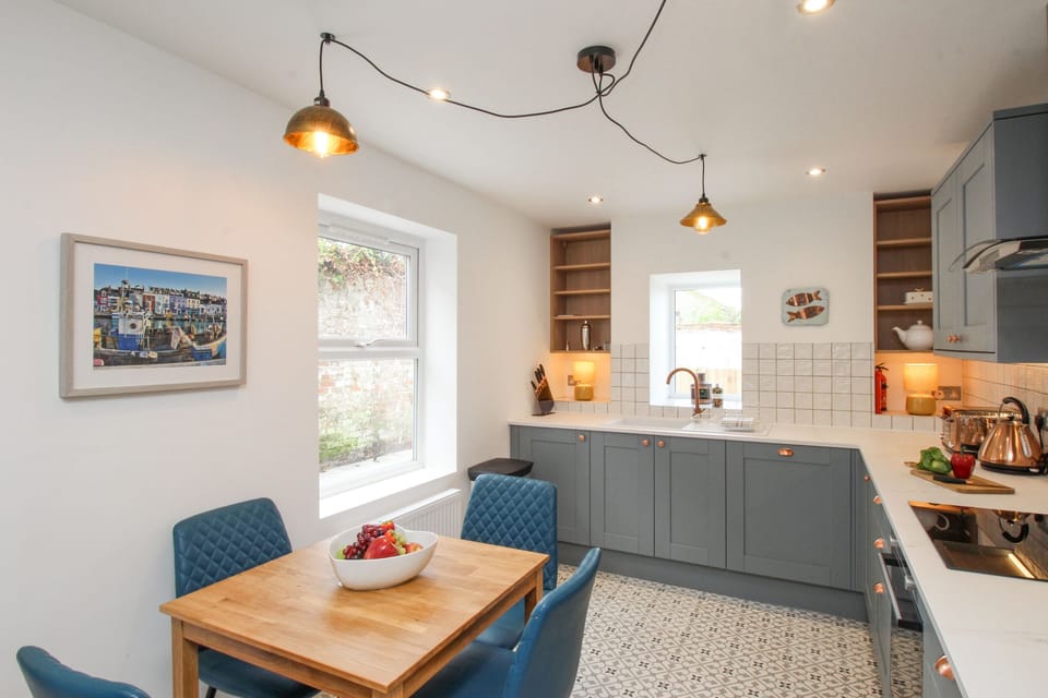 Fridge, dishwasher, electric kettle, toaster
