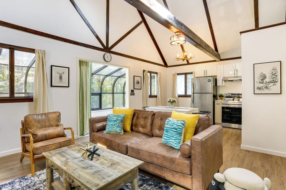 House (2 Bedrooms) | Interior