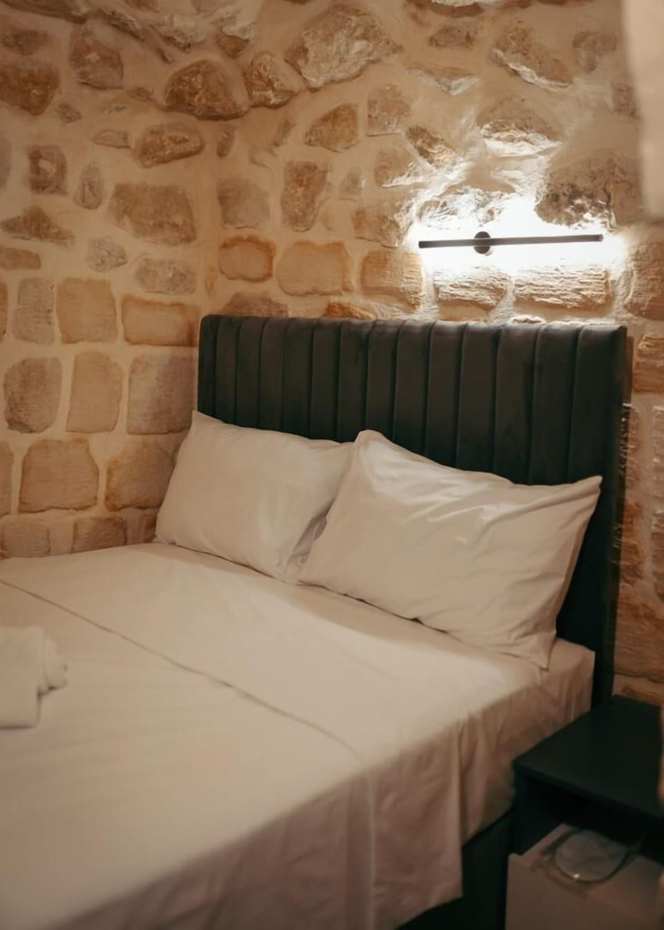 Economy Double Room, 1 Bedroom | Desk, laptop workspace, bed sheets