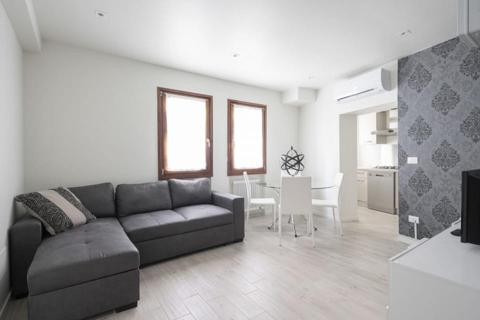 House | 2 bedrooms