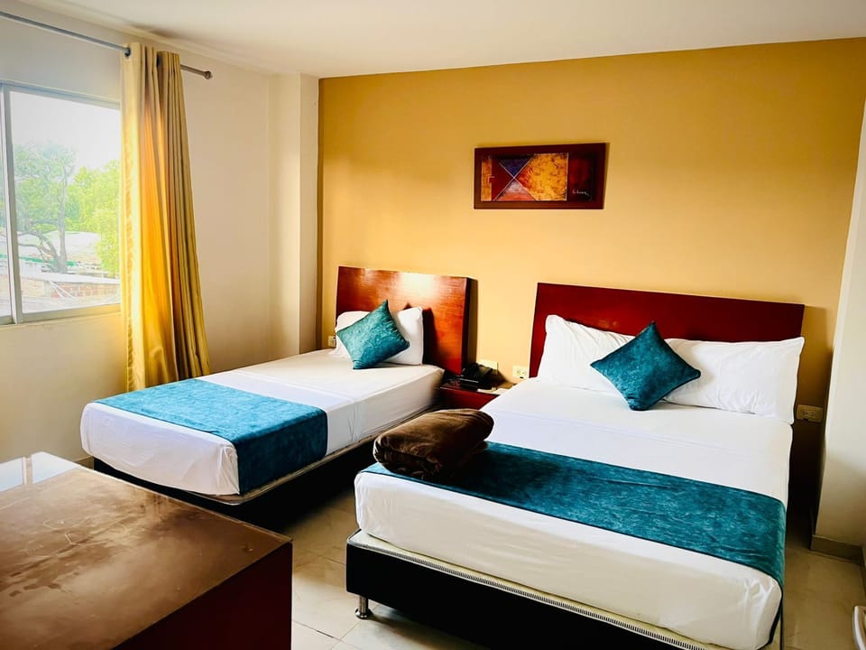 Superior Room | Minibar, desk, free WiFi, bed sheets
