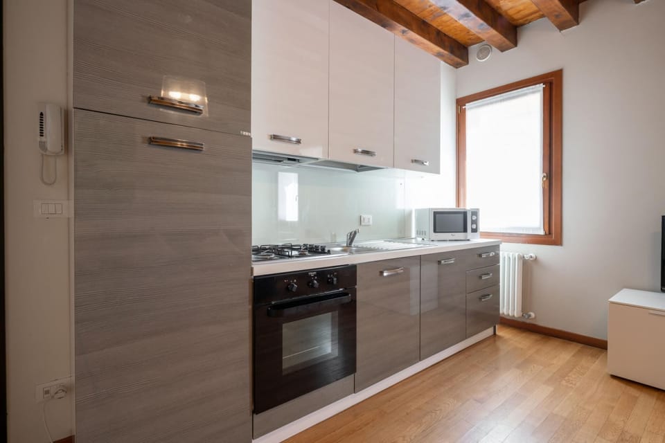 House | 1 bedroom