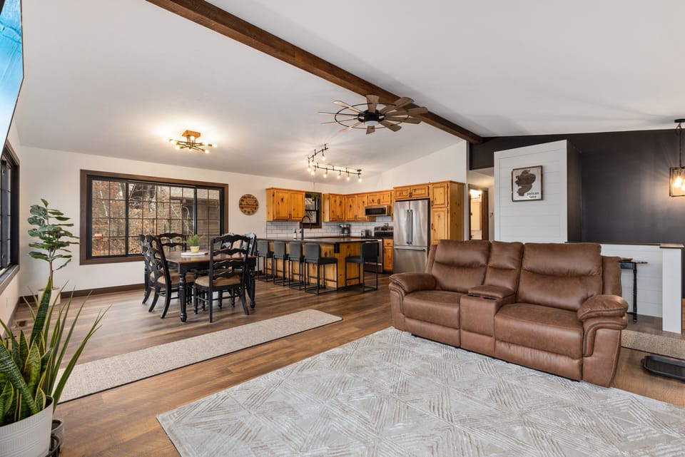 Kitchen and main floor