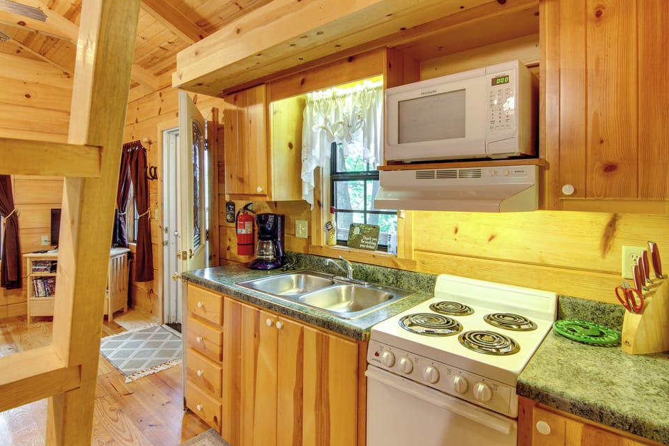 Kitchen | Cooking Basics | Window A/C Unit
