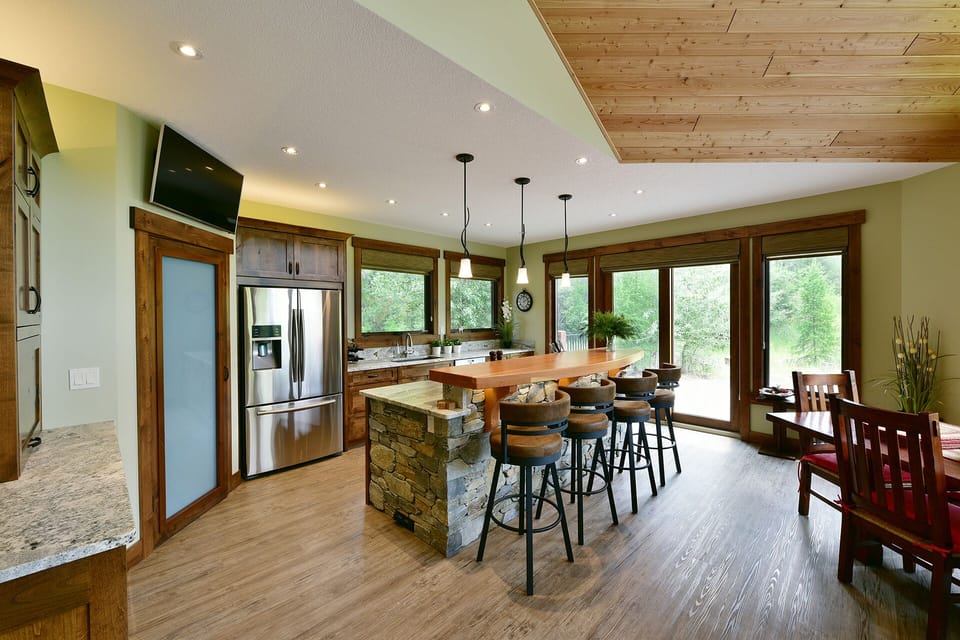 Experience the ultimate culinary convenience in our luxurious kitchen, fully equipped with everything you need to create memorable family meals during your vacation.