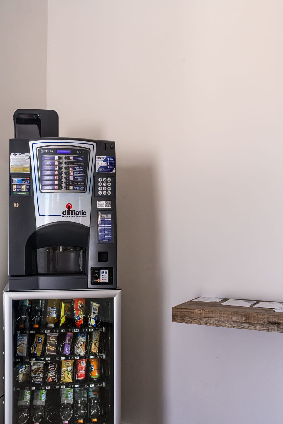 Vending machine