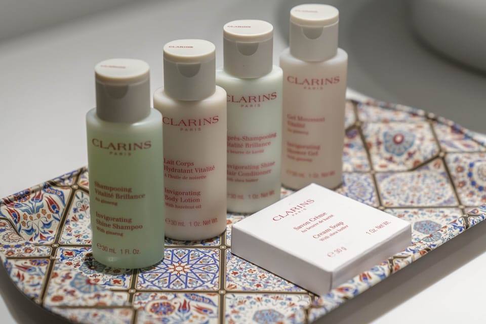 Shower, free toiletries, hair dryer, towels