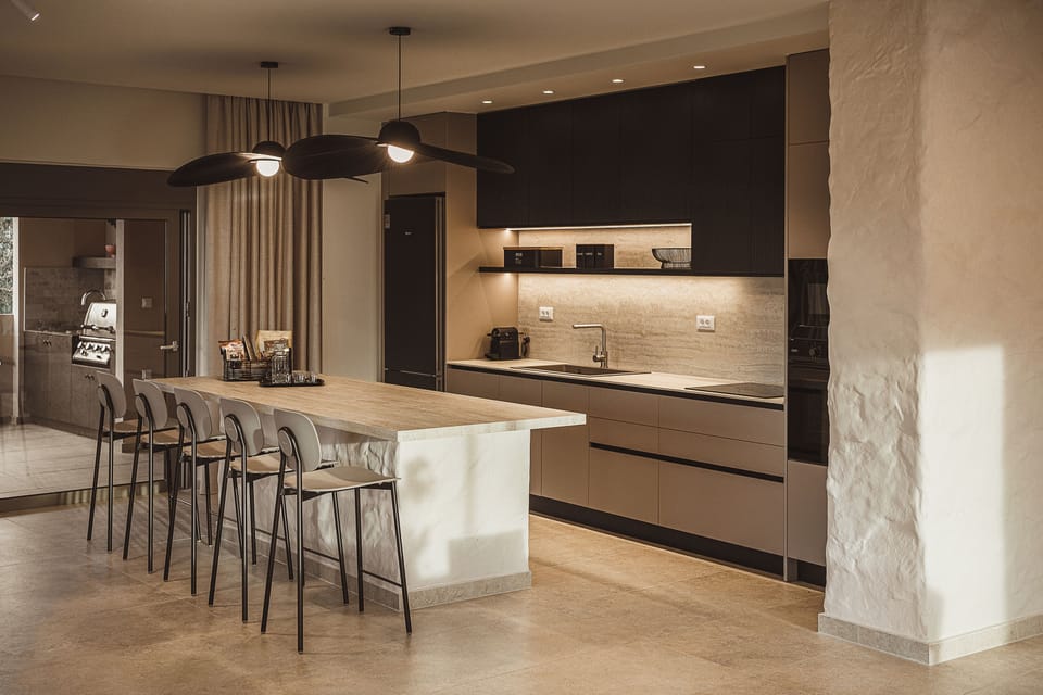 Luxury Villa, 6 Bedrooms, Private Pool, Partial Sea View | Private kitchen | Full-size fridge, microwave, oven, stovetop
